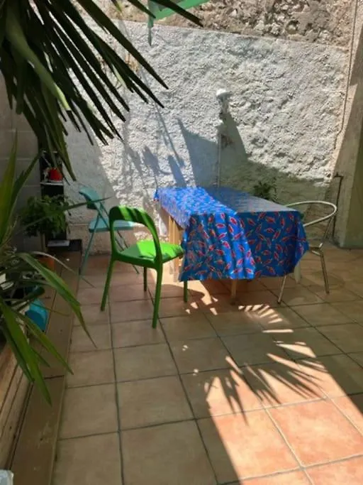 Appartement Centre Ville Avec Patio Μασσαλία